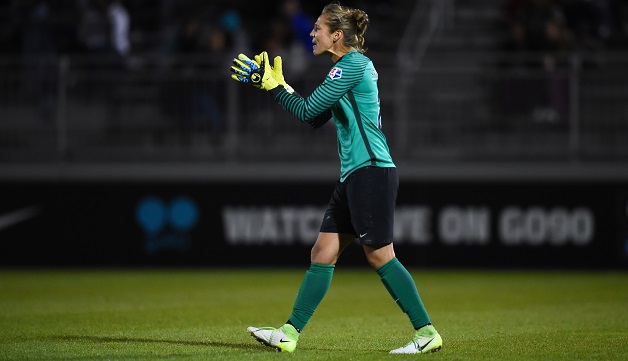 DiDi Haracic earns NWSL Save of the Week nomination for Week 22 | VOTE #HaracicSOW Featured Image