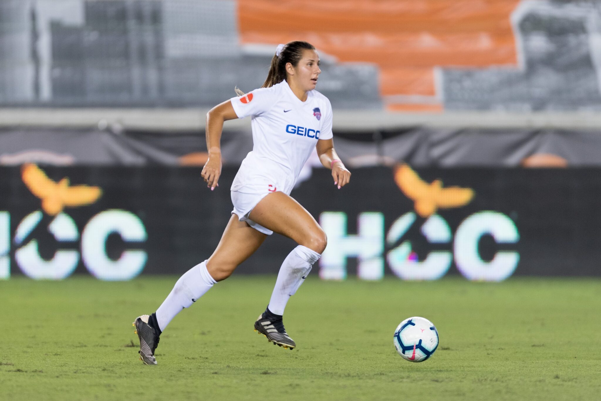 Sam Staab named to W-League Team of the Week Featured Image