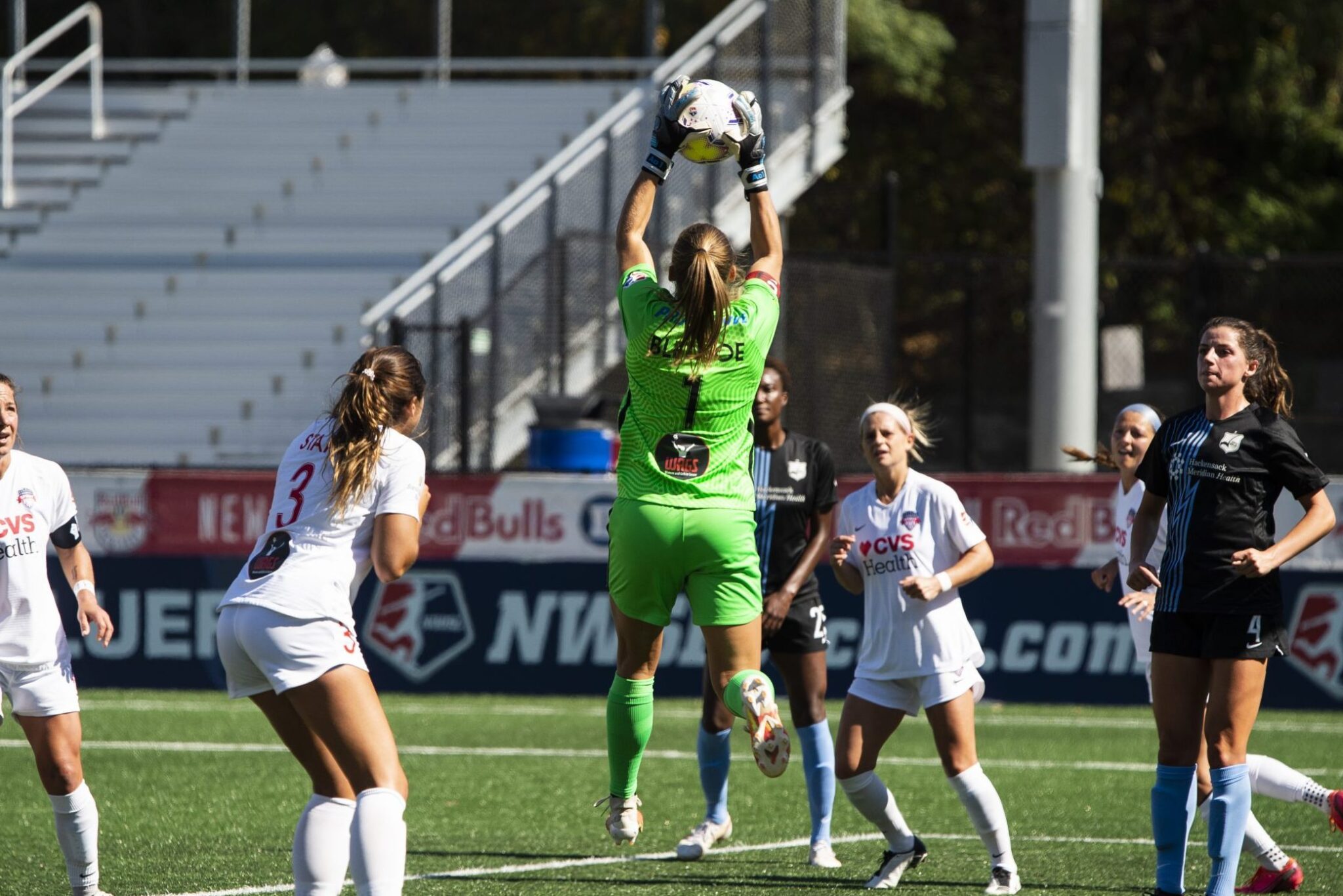 Aubrey Bledsoe nominated for NWSL Fall Series Verizon Save of the Week Featured Image
