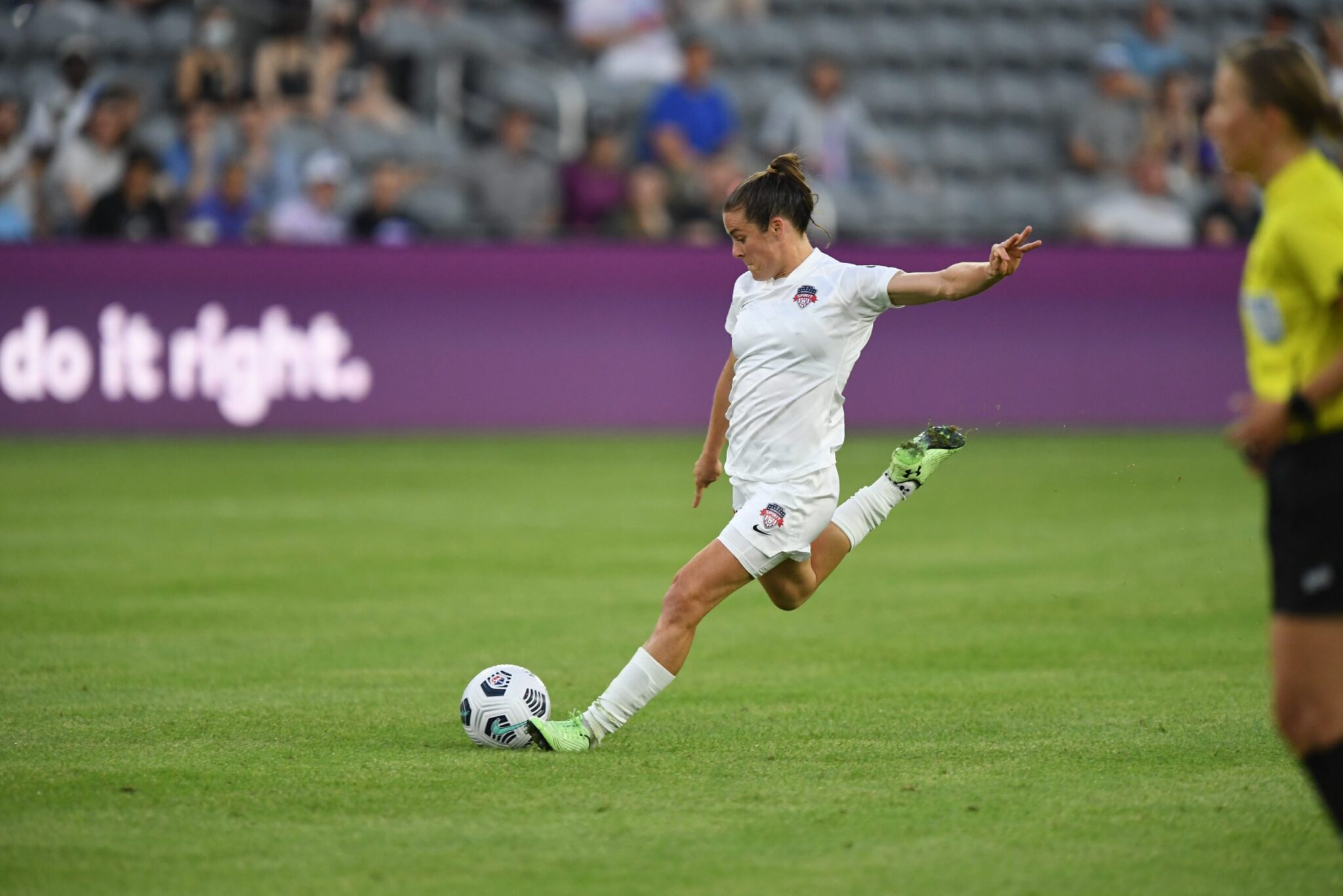 Spirit Concede Two Second-half Goals, Fall to Racing Louisville Featured Image