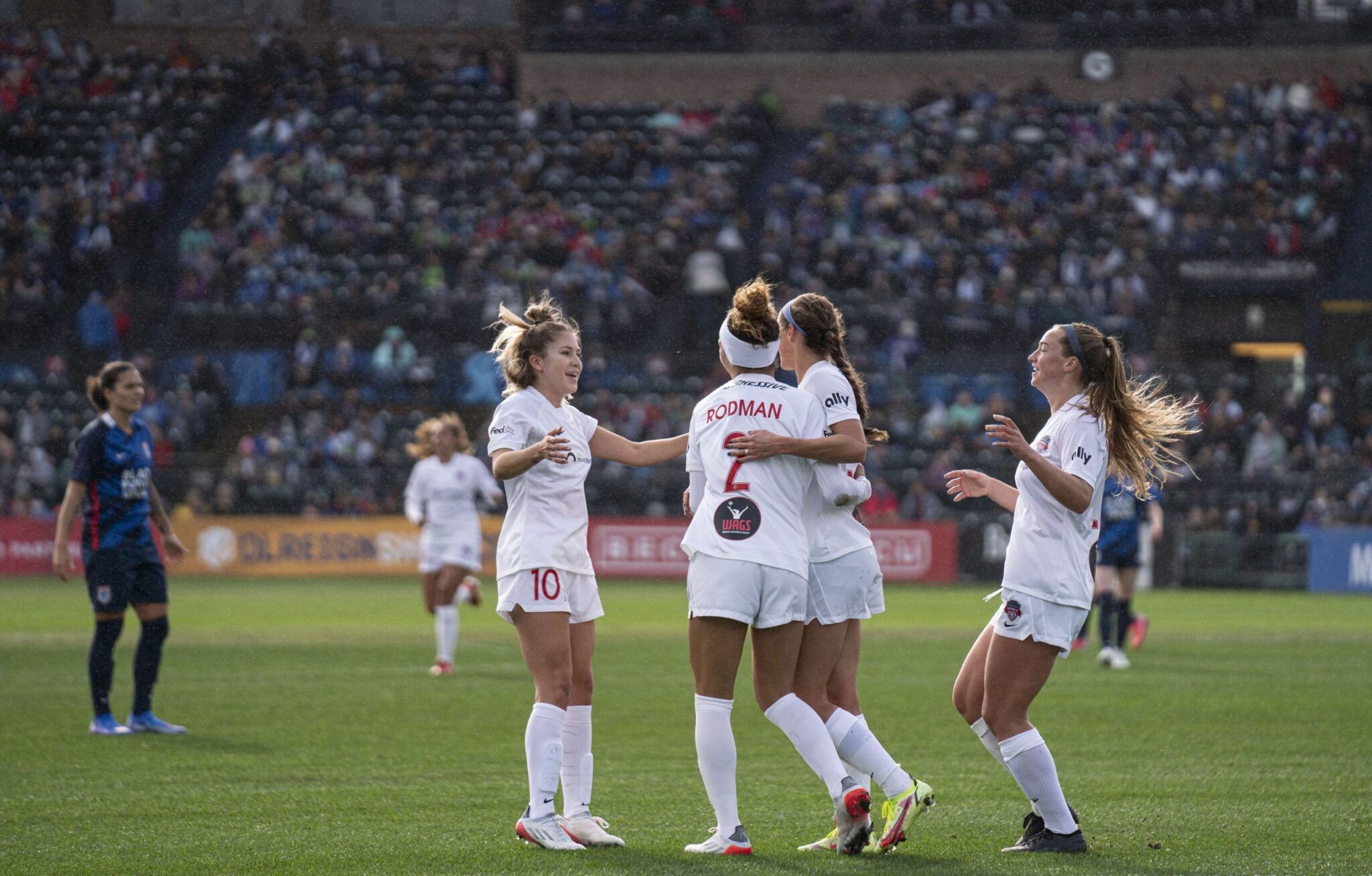 Spirit Reach NWSL Final with 2-1 Win over OL Reign Featured Image