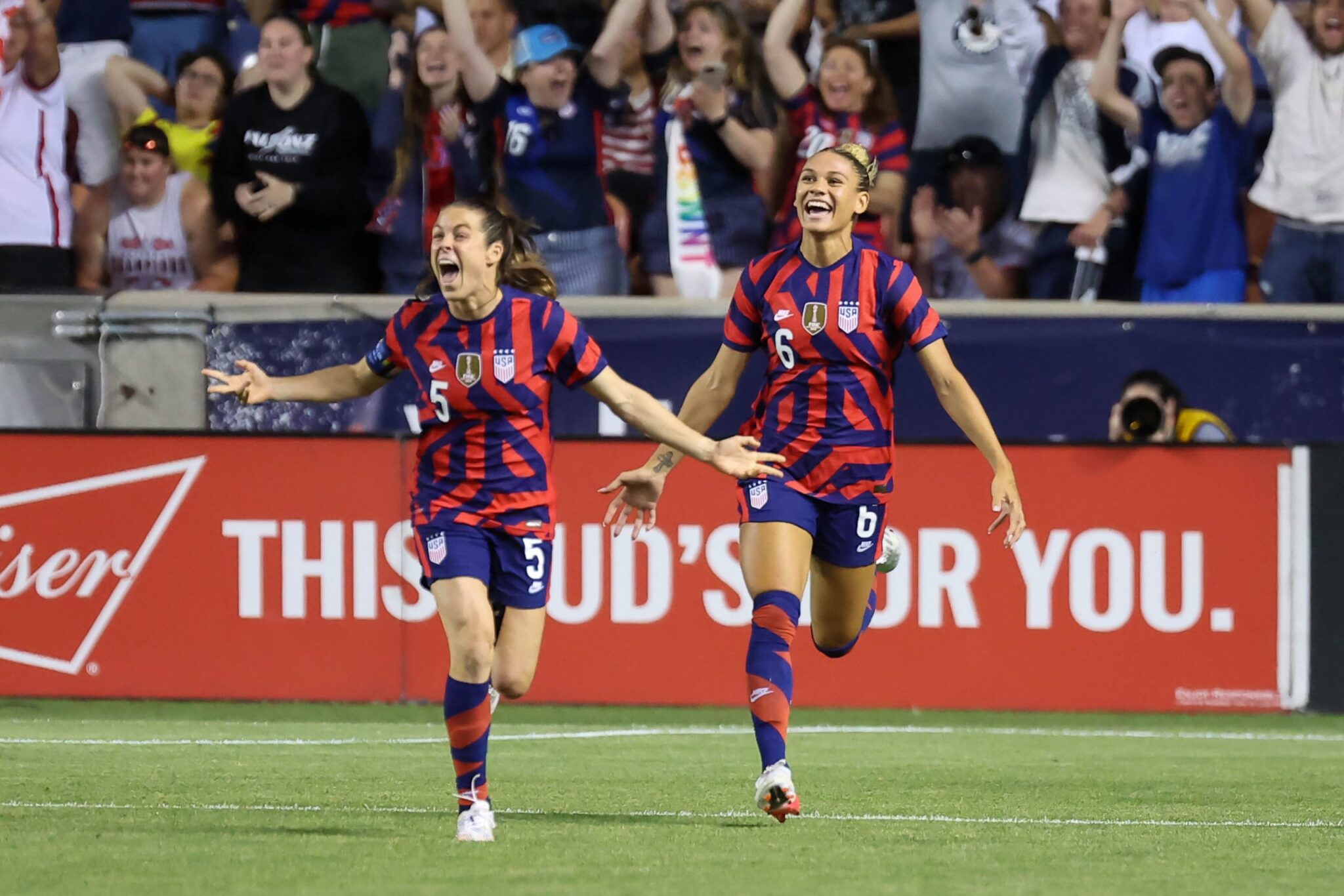 How far would a USWNT B-team go in the World Cup? 