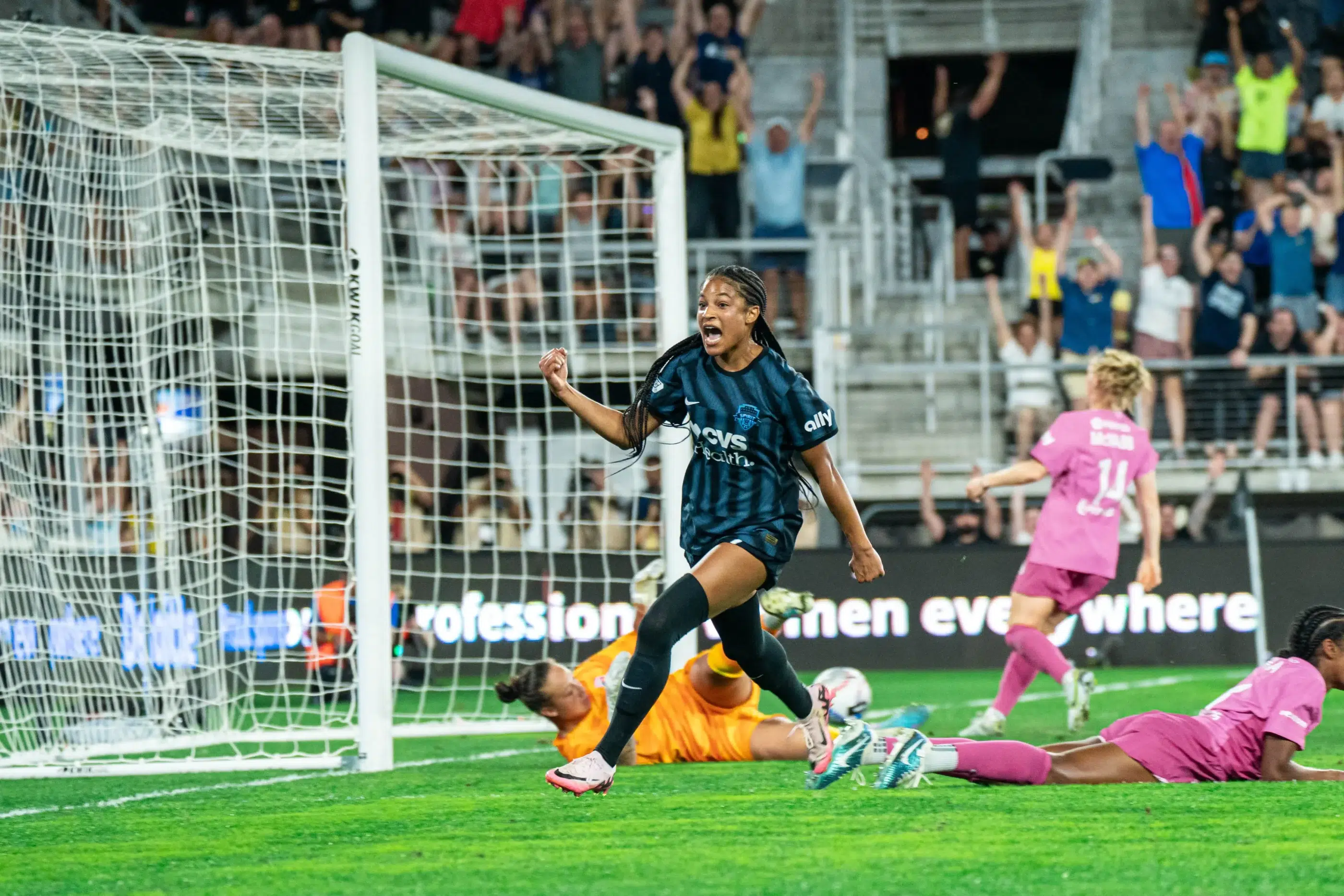 Croix Bethune celebrating after a goal