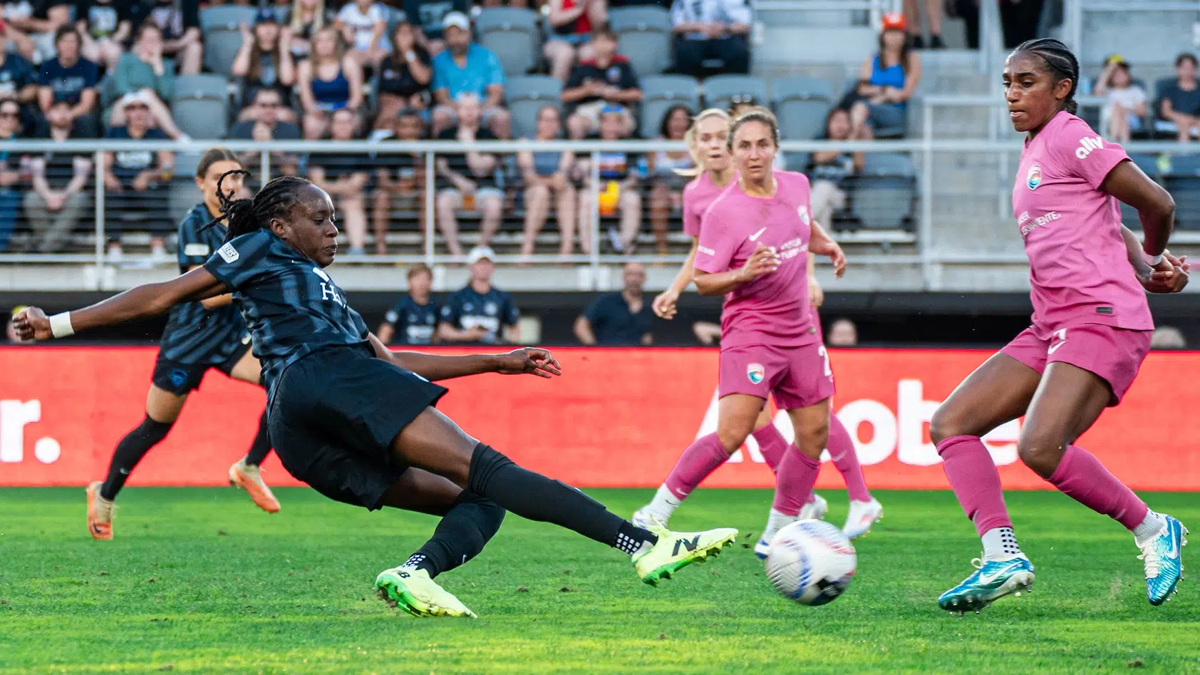 Preview: Spirit travels west, continues to eye first place on NWSL table Featured Image