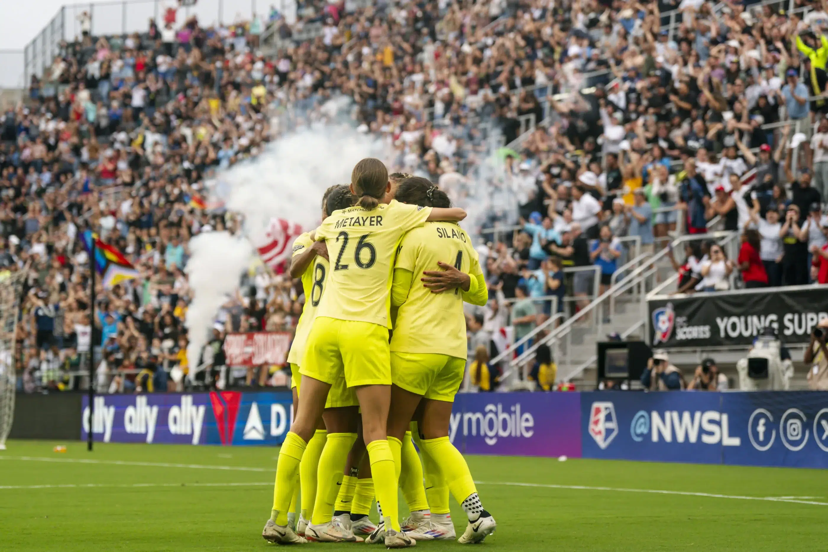 Preview: With NWSL Playoff Berth Clinched, Spirit Eyes Win over Houston Dash at Audi Field Featured Image