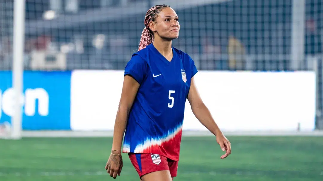 Trinity Rodman in a USWNT jersey.