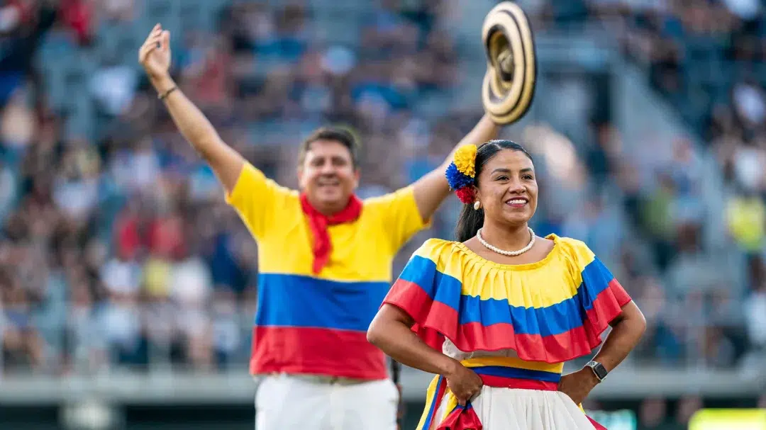 Two dancers.