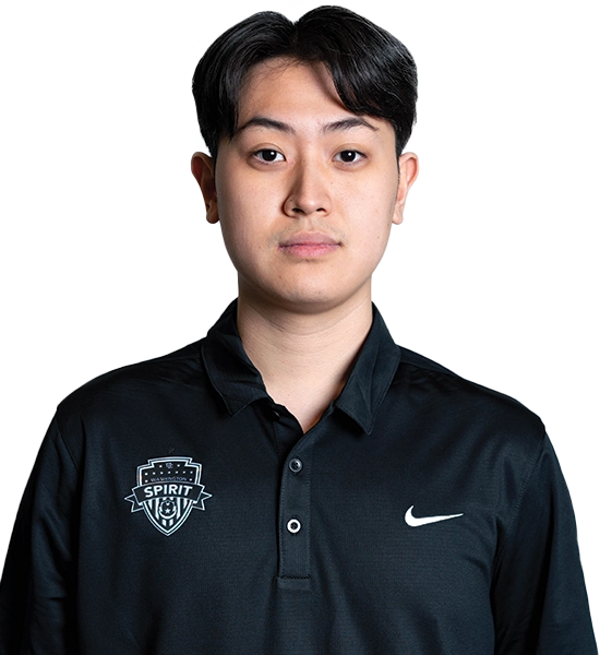 Edvin Tran Hoac Portrait Image